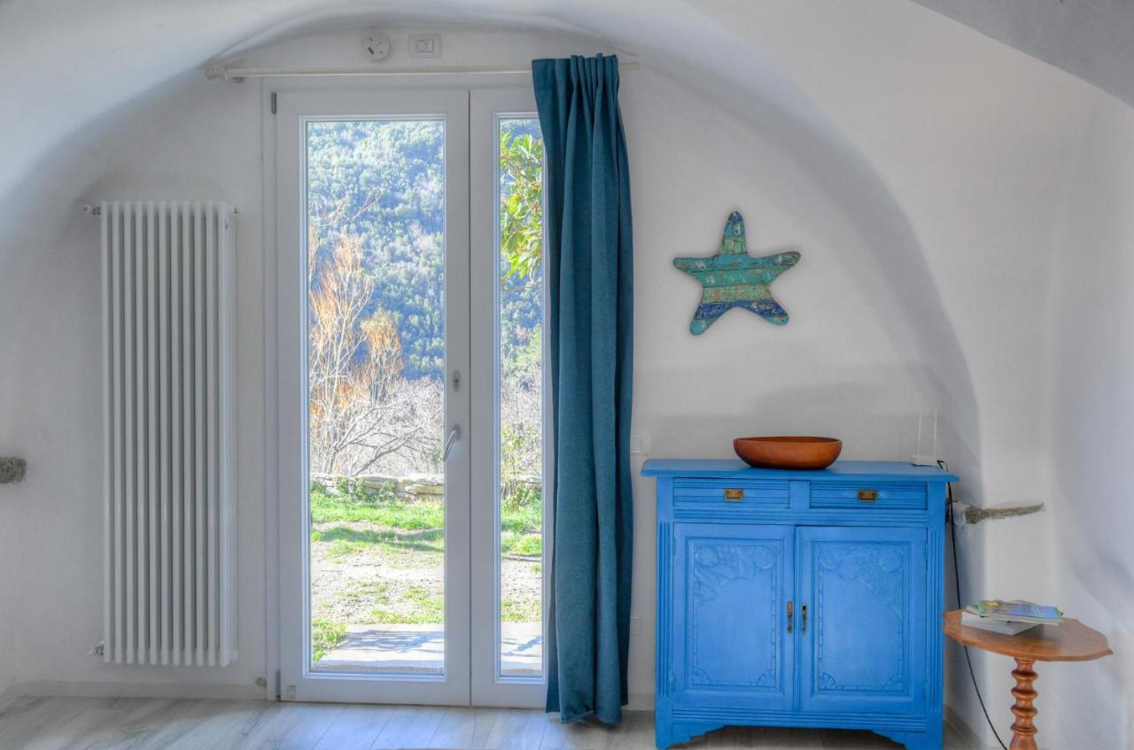 Antica Casa Del Canto Iara - Private Parking Calice Ligure Exterior photo
